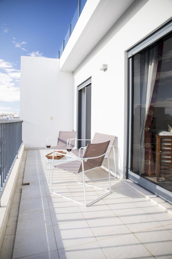 B04 - Luxury 2 Bed W Terrace Pool Leilighet Lagos Eksteriør bilde