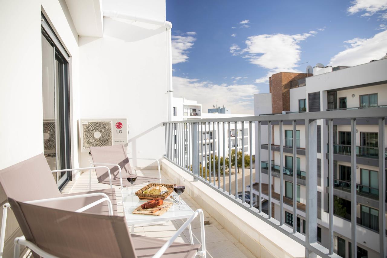 B04 - Luxury 2 Bed W Terrace Pool Leilighet Lagos Eksteriør bilde