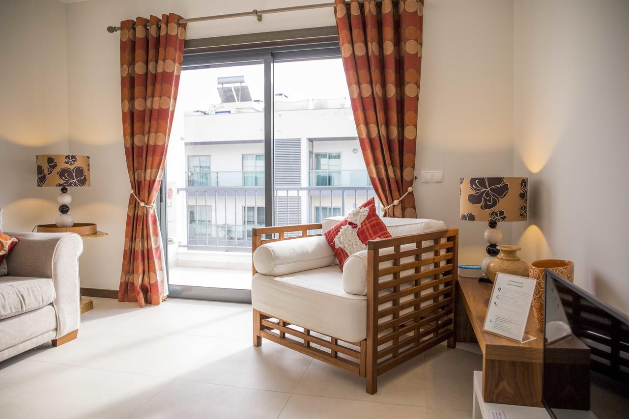 B04 - Luxury 2 Bed W Terrace Pool Leilighet Lagos Eksteriør bilde