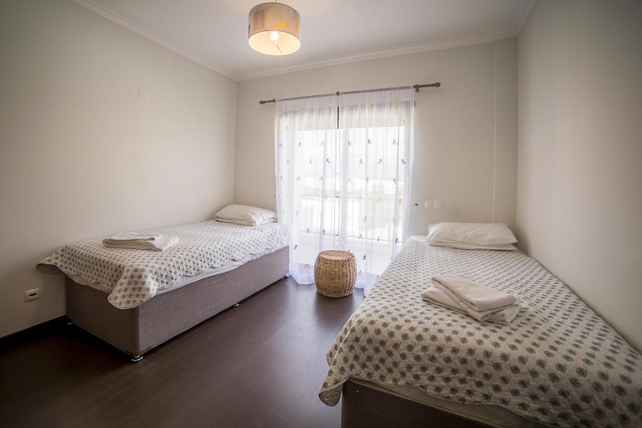 B04 - Luxury 2 Bed W Terrace Pool Leilighet Lagos Eksteriør bilde